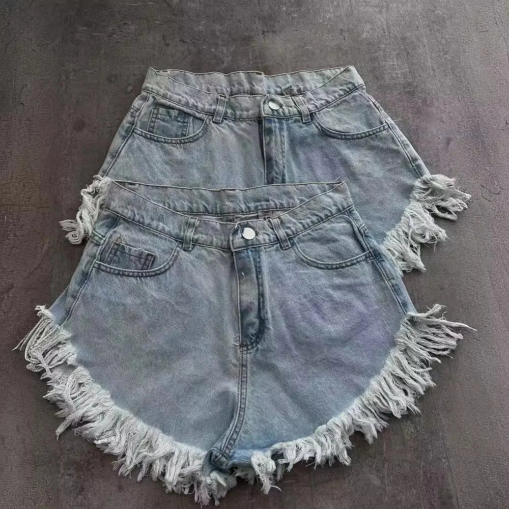 Women's Summer New Vintage Washed Blue Distressed Denim Shorts  High-Waist Straight Leg Slimming Hot Pants with Stylish Raw Hem