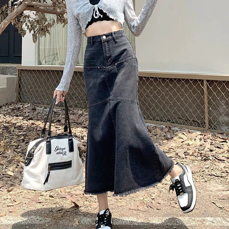 Vintage Women Denim Skirts Loose Casual High Waist Raw Edges Tassel Midi Skirt Korean Patchwork Button Elegant Mermaid Skirts